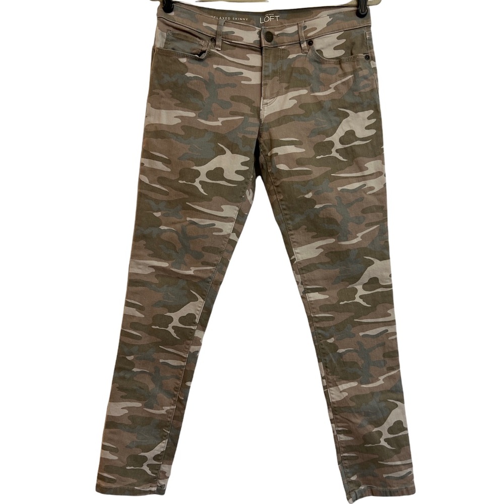 LOFT Womens Green and Tan Camo Denim Relaxed Skinny Jeans Pants Size 26/2